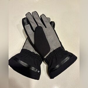 Women’s Black and Gray Winter Heated Gloves